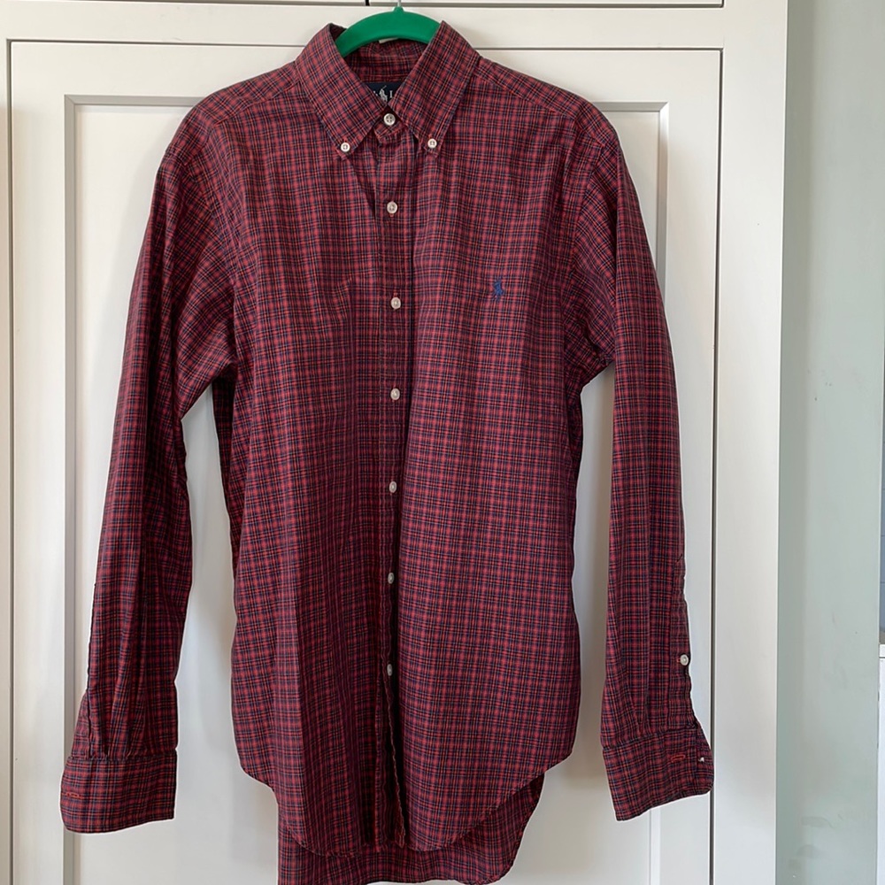 Ralph Lauren button up. Excellent condition.